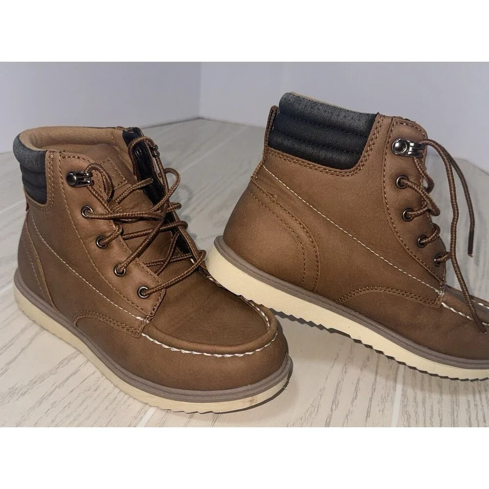 Levi's Boys Brown Lace-Up Ankle Boots Round Toe Solid Size US 1 Very Clean